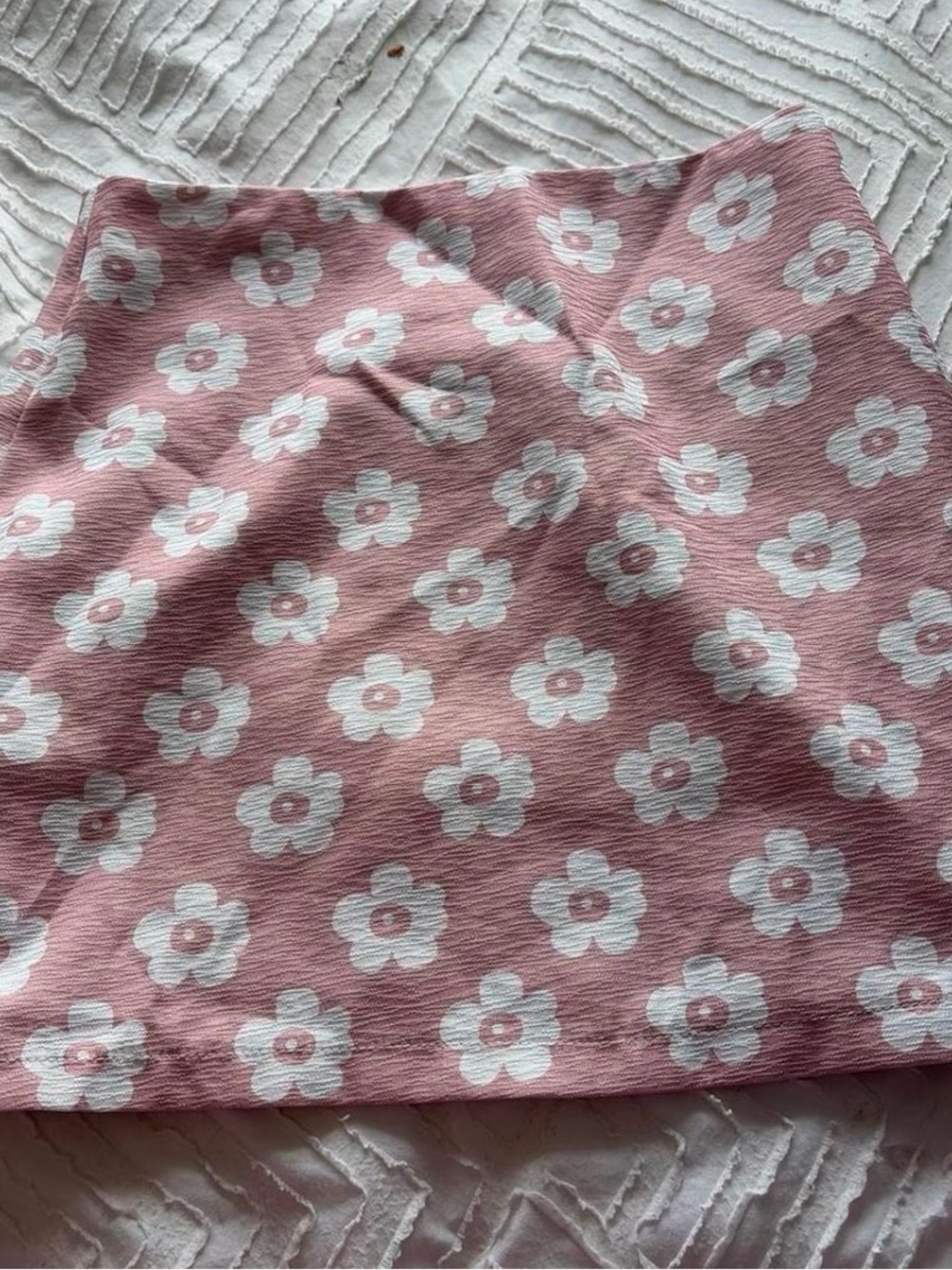 SHEIN Pink Floral Daisy Mini Skirt